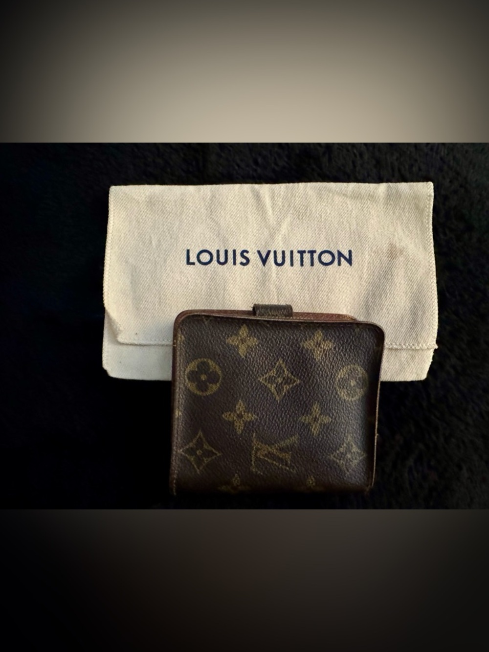 Louis Vuitton Monogram Canvas Small Wallet in Brown and Gold unisex - Picture 2 of 9